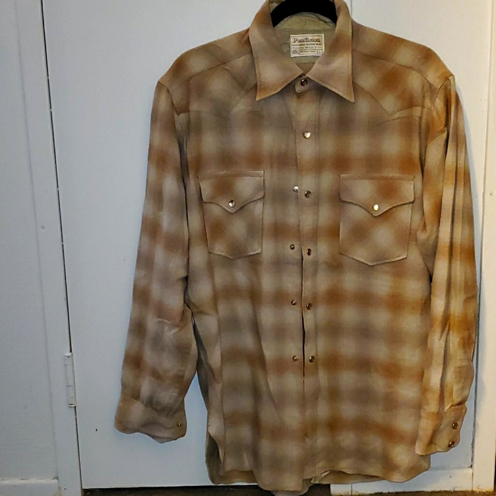 Large Men's Pendleton Button up